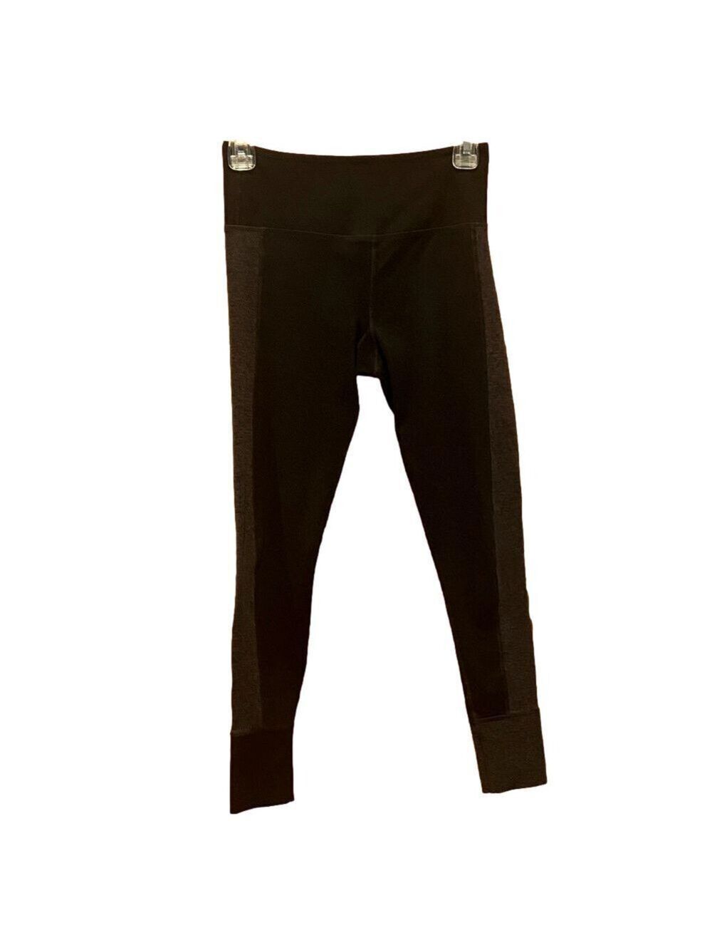 Vuori Black and Gray Asymmetrical Color Block High Waisted Leggings Size XS